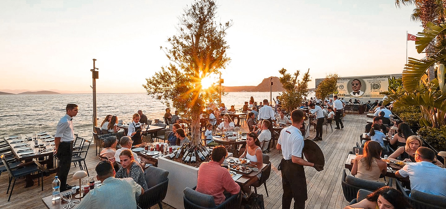 Nusr-Et signature steak presentation