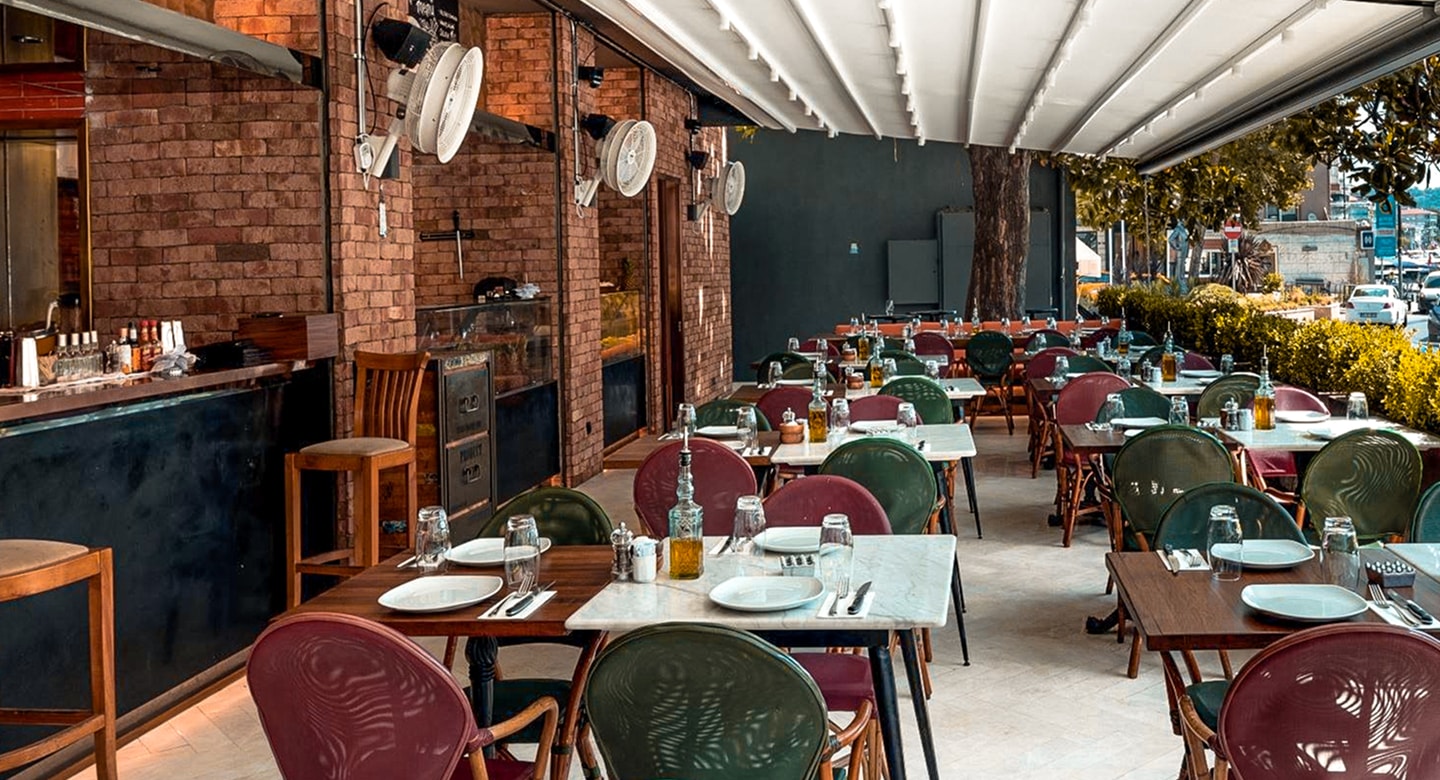 Nusr-Et Steakhouse Bebek