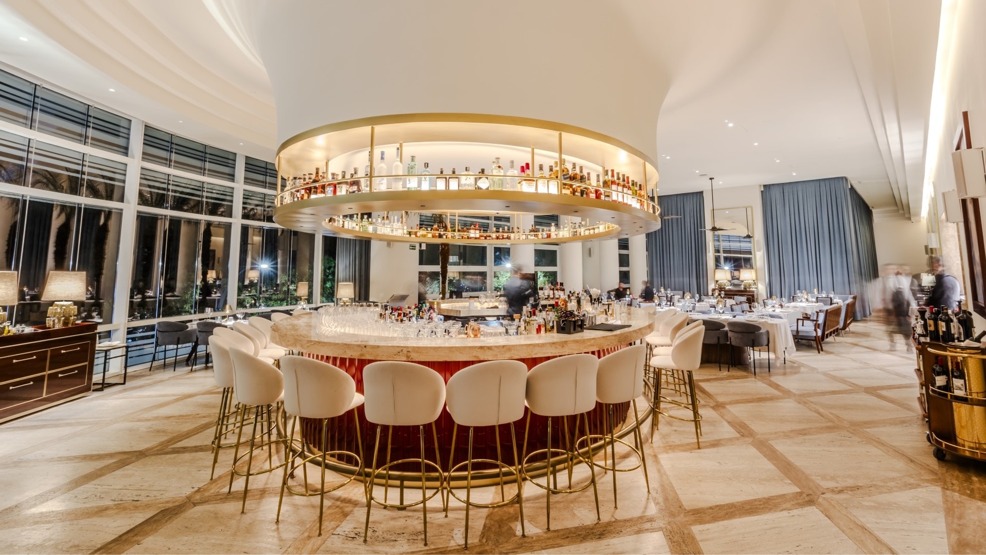 Nusr-Et Steakhouse Mexico City bar and elegant dining room with contemporary interiors