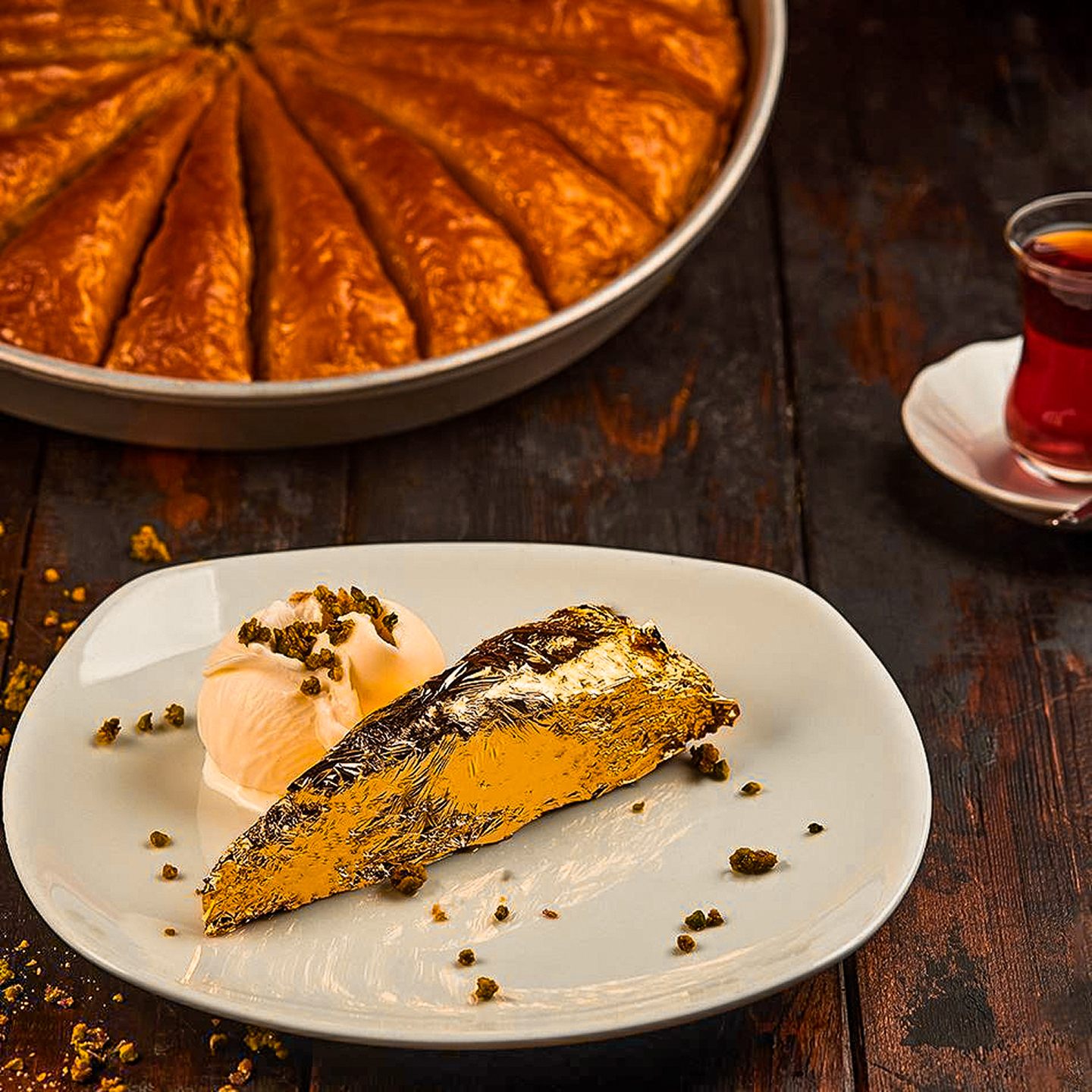 GOLDEN BAKLAVA - Nusr-Et signature dish